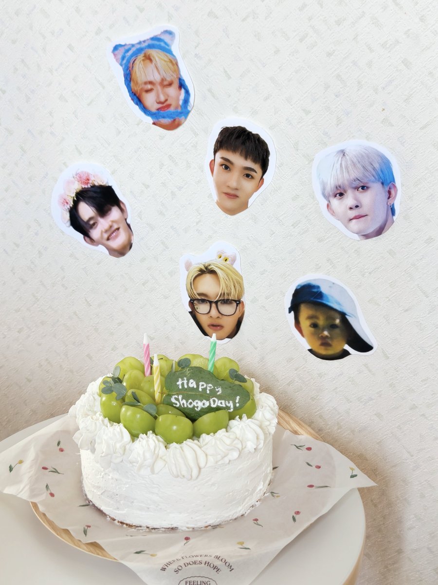 luvaxnur1's tweet photo. 誕生日のお祝い一緒にできた🥹💐🙌💚
将吾イケメンすぎ。
爆速で作ったちょー簡単手作りケーキも喜んでくれて嬉しかったよ😭🎂💚
＃田島将吾 ＃INIヨントン ＃INIオンライン https://t.co/KstS98LBsY