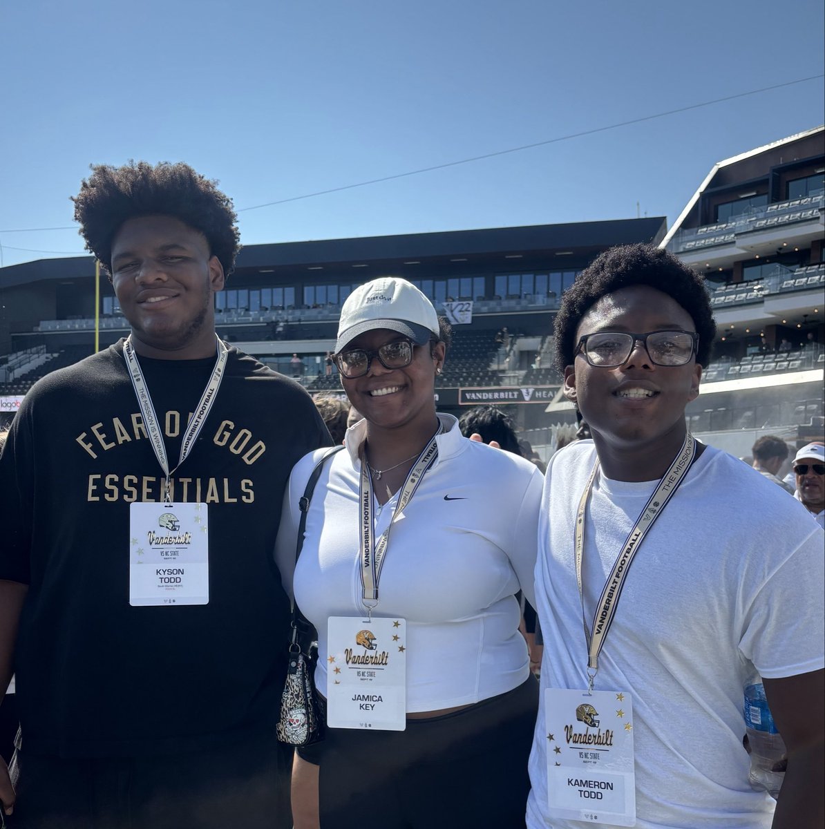 KysonTodd67's tweet photo. I would like to thank @VandyFootball  for blessing me with my 1st college GAME DAY INVITE…. #AGTG #AnchorDown #VandyFootball #Vanderbilt #ClassOf2029 #OLRecruit #TrenchWork #RecruitTheTrenches https://t.co/YuZxf4mdls