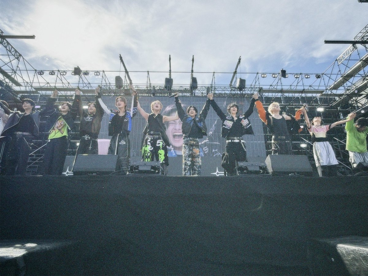 bmsg_trainee's tweet photo. #BMSGFES -DAY3- 📷✨ 

3日間サブステージ出演
ありがとうございました✨

このあとは15:00〜メインステージにも
BMSG TRAINEEが登場します！

メインステージはPPVで
ご覧いただけます！！

いよいよ"FINAL"🔥
ぜひチェックしてください！！

🎦https://t.co/muA2gjcdIQ

#BMSGTRAINEE #BMSG https://t.co/dgNKrIa5nh