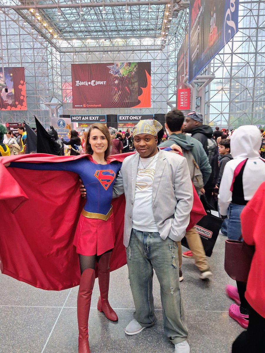 EmersonOverton's tweet photo. #ComicCon2026 😘 https://t.co/CbwYF7HBWg