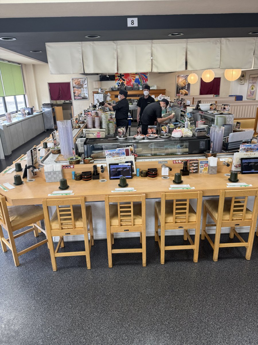 okamurago0903's tweet photo. .
.
岡山市東川原
🍣海都

恒例の寿司ランチ☺︎寿司と焼肉はランチに限る

#海都 #寿司ランチ #岡山寿司ランチ #岡山寿司 #sushi https://t.co/C3xMoVGyEL