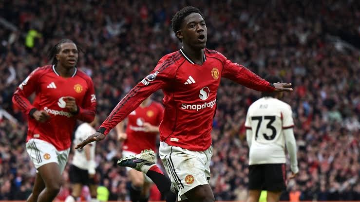 Utd69topshotta's tweet photo. Good morning Afrika🌅 https://t.co/rjYNYSX3Qg