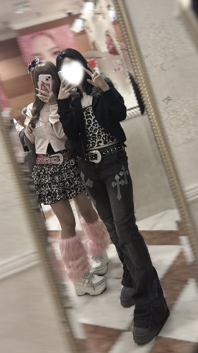 RB160_nyachi's tweet photo. おはょー૮(⸝⸝⁔Ⅰ ⩊ Ⅰ⁔⸝⸝)ა 本日19時半からお給仕です^ᴗ ̫ ᴗ^♩

昨日幼馴染と人生で初めてギャルしたの🎶
ギャルマインドで酒飲みすぎてちょっと二日酔いなの🎶 💧

迎え酒したいので本日たくさんのピットインお待ちしてますねー｡°(♥ω♥)｡

 #コンカフェ #クルマ系コンカフェ  #関内 https://t.co/p36MXj2OhC