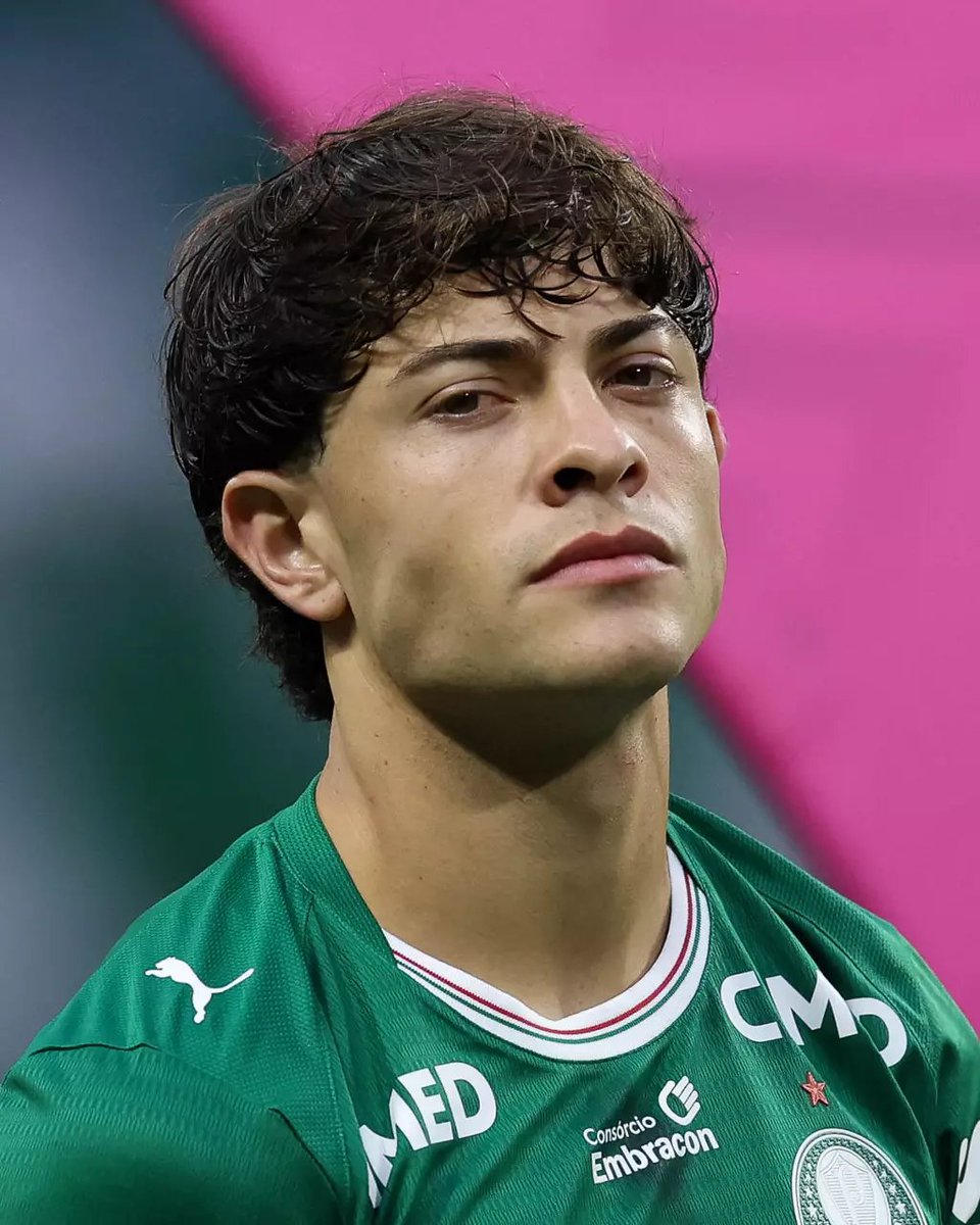 agusgiay16's tweet photo. q te haces el lindo wacho hermoso d mierda xq no t vas a la concha d tu madre bombon dl orto t haces el modelo y ss mas precioso q la mierda veni q t recago a besos xq ya me tens la re enamorada forro caido del cielo cmo si fueras la gran cosa perfecto d mierda hijo d re mil puta https://t.co/Ls7En2rtLo