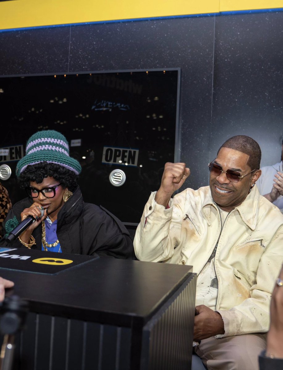 BustaRhymes's tweet photo. THE 🐉 x J DILLA 

AS THE “DILLAGENCE 2” CAMPAIGN CONTINUES…

SHIT WAS CRAAAAAZZZZY AT @NY_Comic_Con  WITH THE DRAGON 🐉 AND @MsLaurynHill  & @wyclef
HISTORY WAS MADE!!! 

THANK YOU @NY_Comic_Con @weareprncpls @MassAppeal  @Whatnot  AND EVERYONE INVOLVED FOR HAVING US!!!

@mslaurynhill & @wyclefjean LOVE TO THE MAX!!! 👑👑👑❤️❤️❤️

“DILLAGENCE 2” THE ALBUM

AVAILABLE AND STREAMING EVERYWHERE RIGHT NOW!!

“THIS WOMAN” FT @TheDangelo  BANGER AND VIDEO OUT NOW!!

“TALK YA SHIT” FT. @LilTunechi  BANGER AND VIDEO OUT NOW!!

“SPAZZZ” BANGER AND VIDEO OUT NOW!!

ENJOY