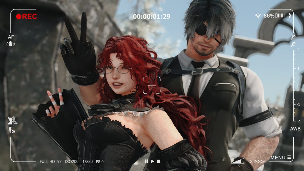 InfernalMemoria's tweet photo. met one of the prettiest middies ive ever seen too! just had to get a picture with them. https://t.co/bFvQgK547K