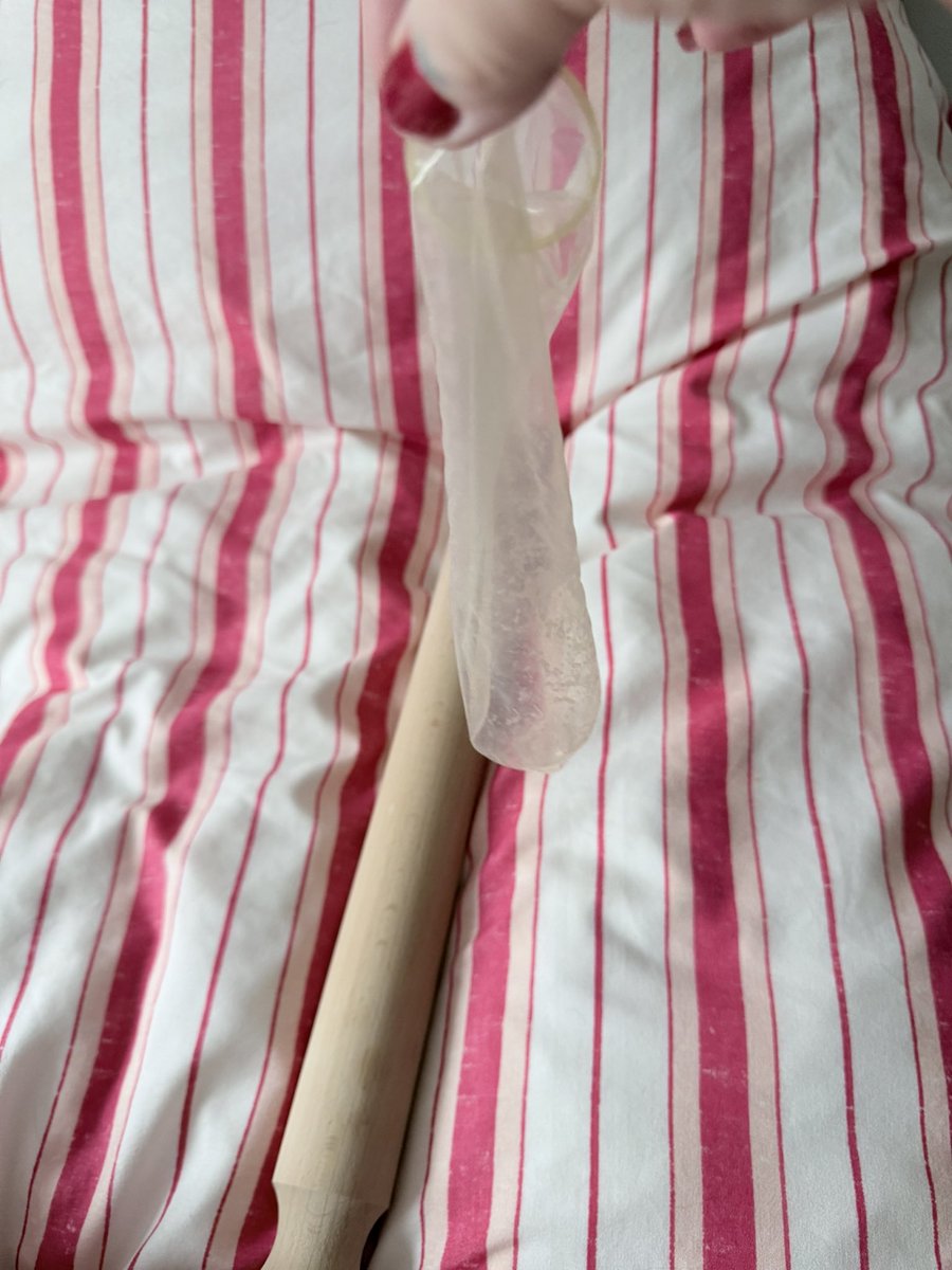 ultimateVixxxen's tweet photo. See what I have up on my @allthingsworn  use the code ULTIMATEVIXXEN50 for 50% off sign up.

gym socks 
Condom used on an emergency dildo 
Cream pie soaked thong
“Lemonade”
Foot pictures 
&amp; More to cum..

#findom #usedthong #usedpanties #dirtysocks #creampie #feetfetısh #kink https://t.co/OEq5ptSGW5