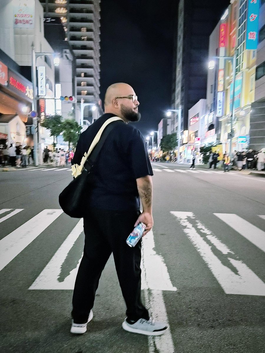 MertReal's tweet photo. Hakodate’s Ika Odori Matsuri was incredible. By the end, everyone was dancing and celebrating together. The energy was unforgettable. https://t.co/xwTwSaFxHb