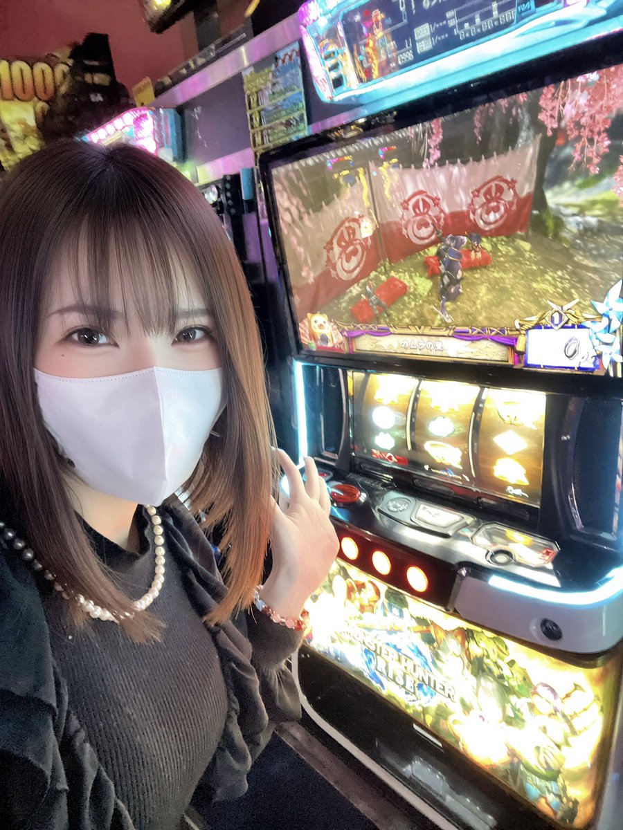 yakumanchan_'s tweet photo. •·················•·················•
 #ダスラー津幡店 様
•·················•·················•
抽選【 1番/  7名様】でした😳！！

そんな今日はポールポジションでポールトゥウィン🏆したいと思います🏎！！
．
そして昨日ﾏｷﾞﾚｺ、ｼﾞｬｸﾞﾗｰｶﾞｰﾙｽﾞすごくない…??

♡.*･｡┈┈┈┈┈┈┈┈┈┈｡･*.♡

《 🈵台➕人気台💯 》
L東京喰種/獣王«🆕»/ﾓﾝｷｰﾀｰﾝ/ﾓﾝﾊﾝｻﾝﾌﾞﾚｲｸ/ﾓﾝﾊﾝﾗｲｽﾞ/一騎当千/麻雀格闘倶楽部覚醒/ｷﾞﾙﾃｨｸﾗｳﾝ2/犬夜叉2/禁書目録2/邪神ちゃん/転生2/ﾏｲｼﾞｬｸﾞ

♡.*･｡┈┈┈┈┈┈┈┈┈┈｡･*.♡

ｽﾀｯﾌさんも皆優しくて、朝から幸せっ🫧

是非今からでもお昼からでもお待ちしておりますｿﾞっっ🫰🏻🌸

 #エンジェルナンバーレポート
〈PR〉