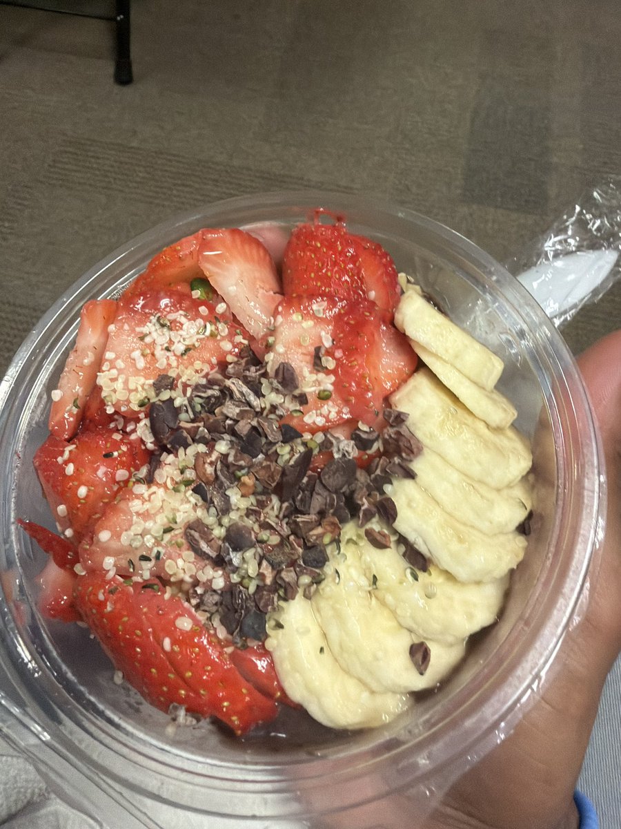 AppBaseballPDev's tweet photo. 14 Inning’s of ⛽️:

2, 7 Inn Games w/:30 break in between:

Pre-Game: Sandwich w/apple
In-Between Games: Açaí Bowl
Post Game: Daniel Boone Inn

3,080 Calories
133 g Protein
313 Carbs

#develAPP https://t.co/djVbUR8pd3