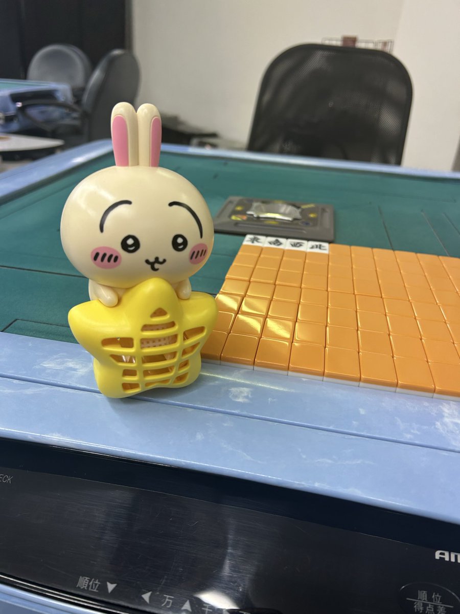 mahjong_toro's tweet photo. おはようございます☀

本日も10時〜営業しております！！

今日はスポーツの日です🏃‍♀️
頭脳スポーツしましょう🧠🀄️

皆様お待ちしております✨ https://t.co/hnmvv19iAw