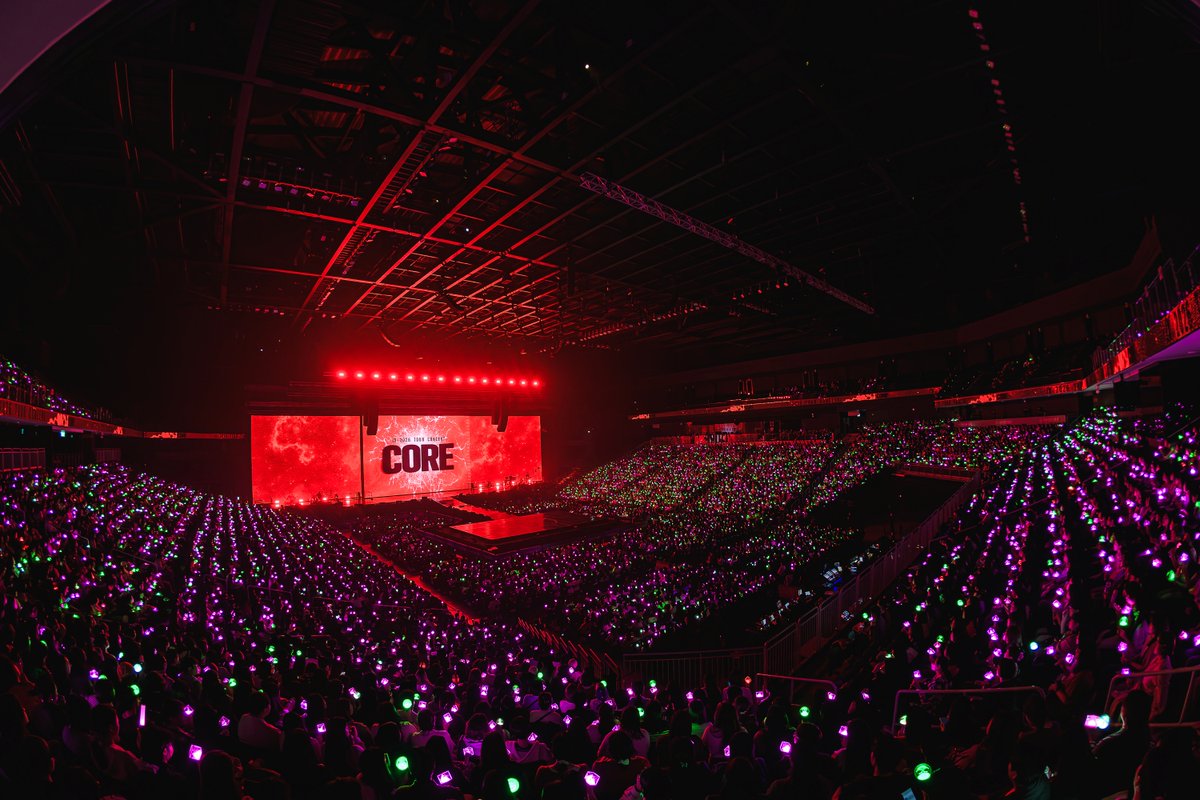 kbsworld_enter's tweet photo. ‘김재중x김준수’ JX, 2년 만의 단독 콘서트 성료! 과거·현재·미래 관통한 ‘레전드 무대’

견고한 시너지로 보여준 JX 코어…서사 녹인 라이브에 떼창+감동 폭발

JX, ‘CORE’서 팬들과 다음 챕터 약속…“노래 다 들려드리면 끝내겠다”

‘김재중x김준수’ JX, 짙어진 유닛 정체성+음악적 색깔…웰메이드 공연으로 亞 투어 포문

[사진 = 팜트리아일랜드, iNKODE, 라우드펀투게더 제공]

#김재중 #김준수 #JX #제이엑스 #JAEJOONG #XIA