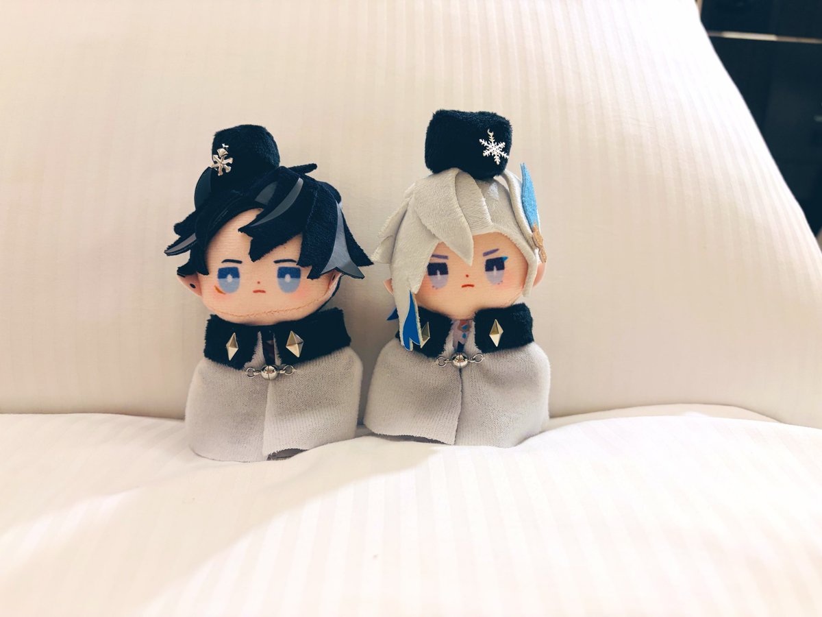 naraasco's tweet photo. 昨日お迎えしたリヌぬいちゃんたちの衣装〜✨✨✨（@tutuji_Mさん＆@Tsukihigai09さん）
二次会も終わり、夜にホテル着いてからお着替えしてみた！かわいい〜🥹💕💕 https://t.co/wZT8jVYDqL