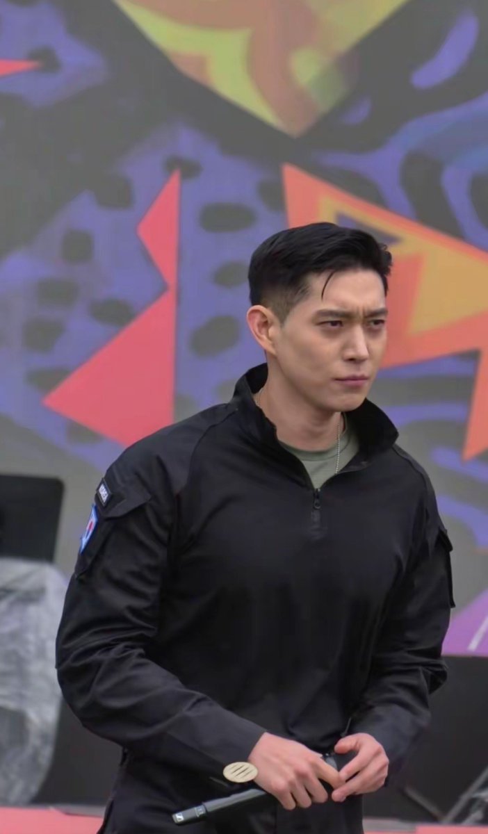 JJaeyumixx's tweet photo. #KimYoungDae Ground Forces Festival Oct 2026 Day 5 HD Photos

His hairstyle is on fire 🔥

c: douyin https://t.co/9ivmpXL55O