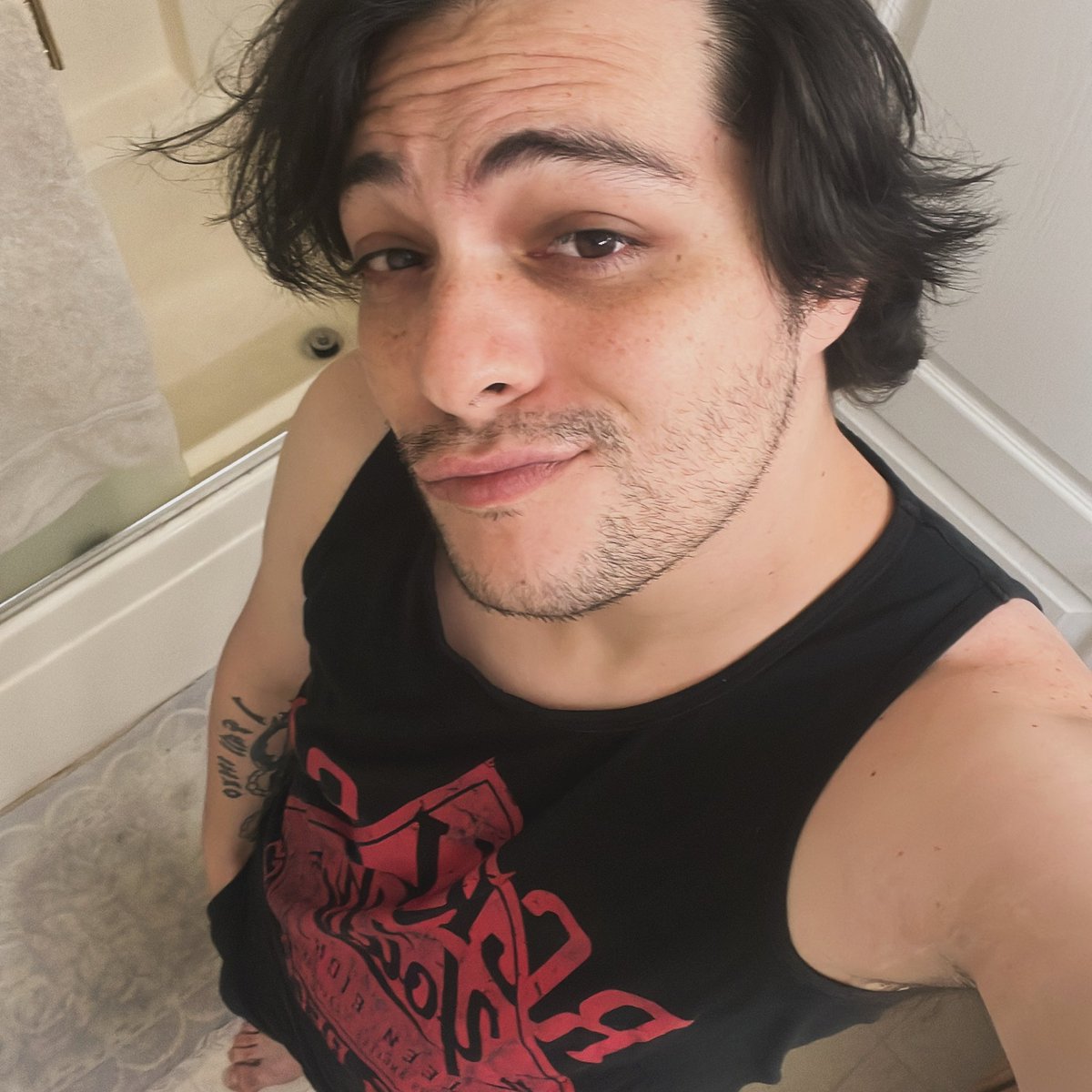 Roku_Uchiha00's tweet photo. It’s been a while since I’ve posted life hasn’t been the greatest but I gotta pick myself up dust myself off #KeepPushing #beyourself #pride #livelife https://t.co/KJeQGSHNhC