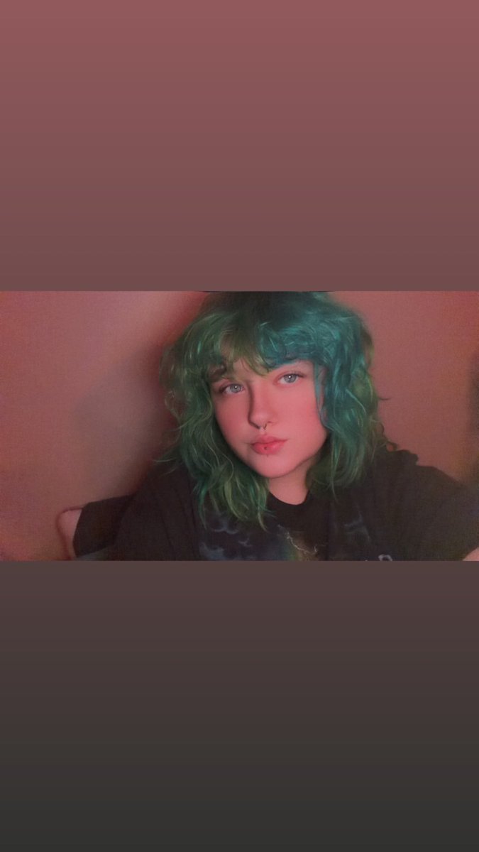 Fatbbylove's tweet photo. ………
Hiii~not new to nsfw just new account 
25 years of age 
~CNC, blood play, heavy sub, many more~ 
Always tired 
—like or retweet for moots— https://t.co/n76c1IjaKR