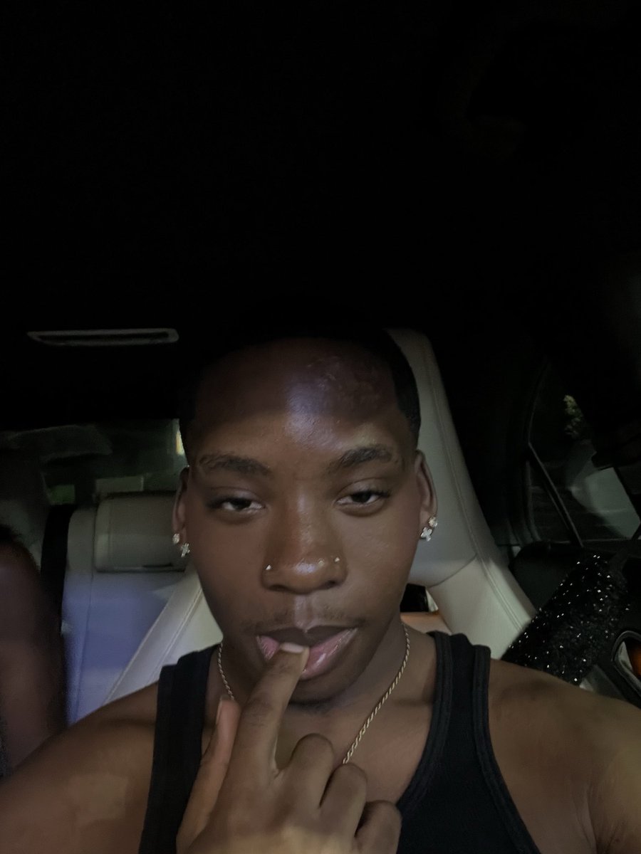 mrtooraww_'s tweet photo. I Just Gotta Post These Everywhere https://t.co/XSyTvJDYac