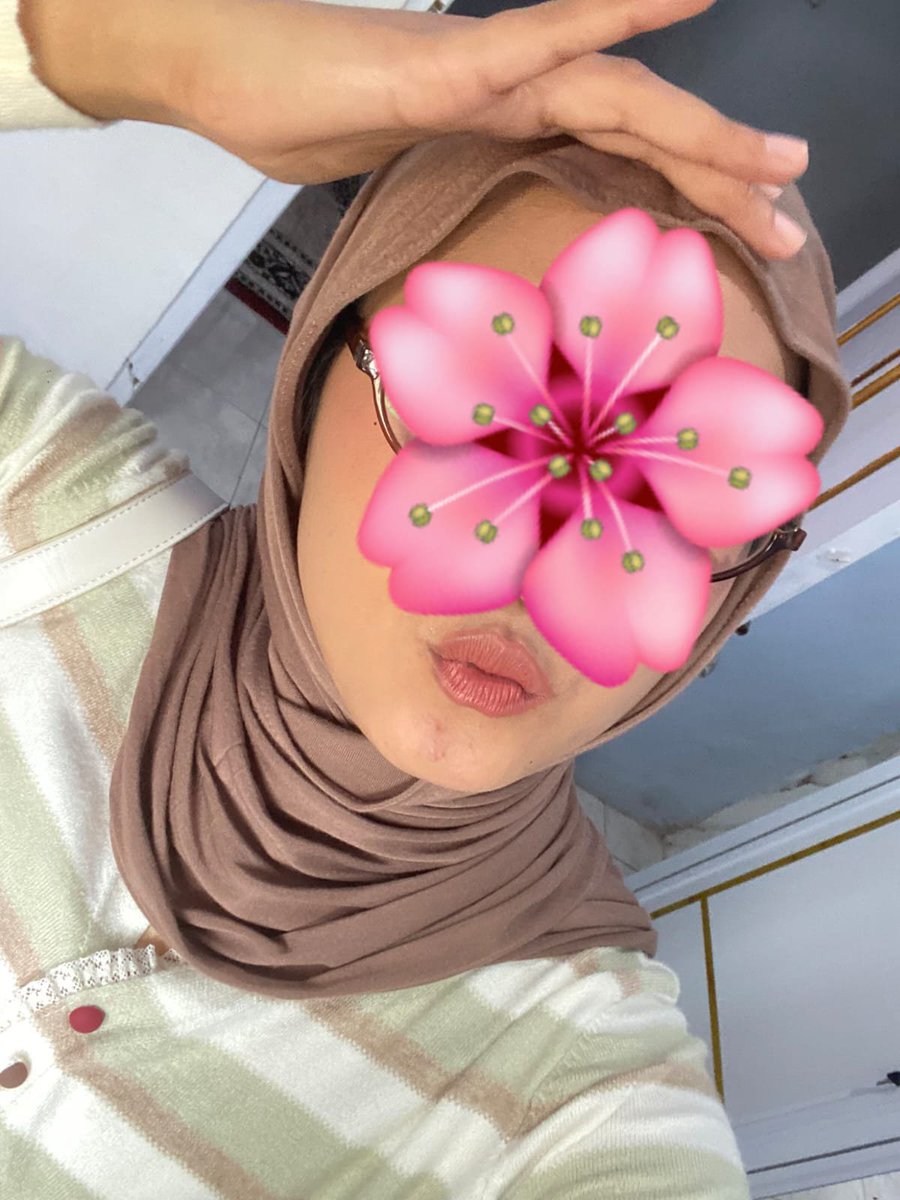 JeanelynRosee's tweet photo. mooning wod mcm sedap je haha https://t.co/8BaKaaHw3U