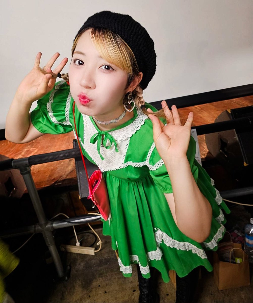 mochi_3san's tweet photo. 芹沢あかり🪻 @poyopoyoakarin https://t.co/hIuvNjShwb