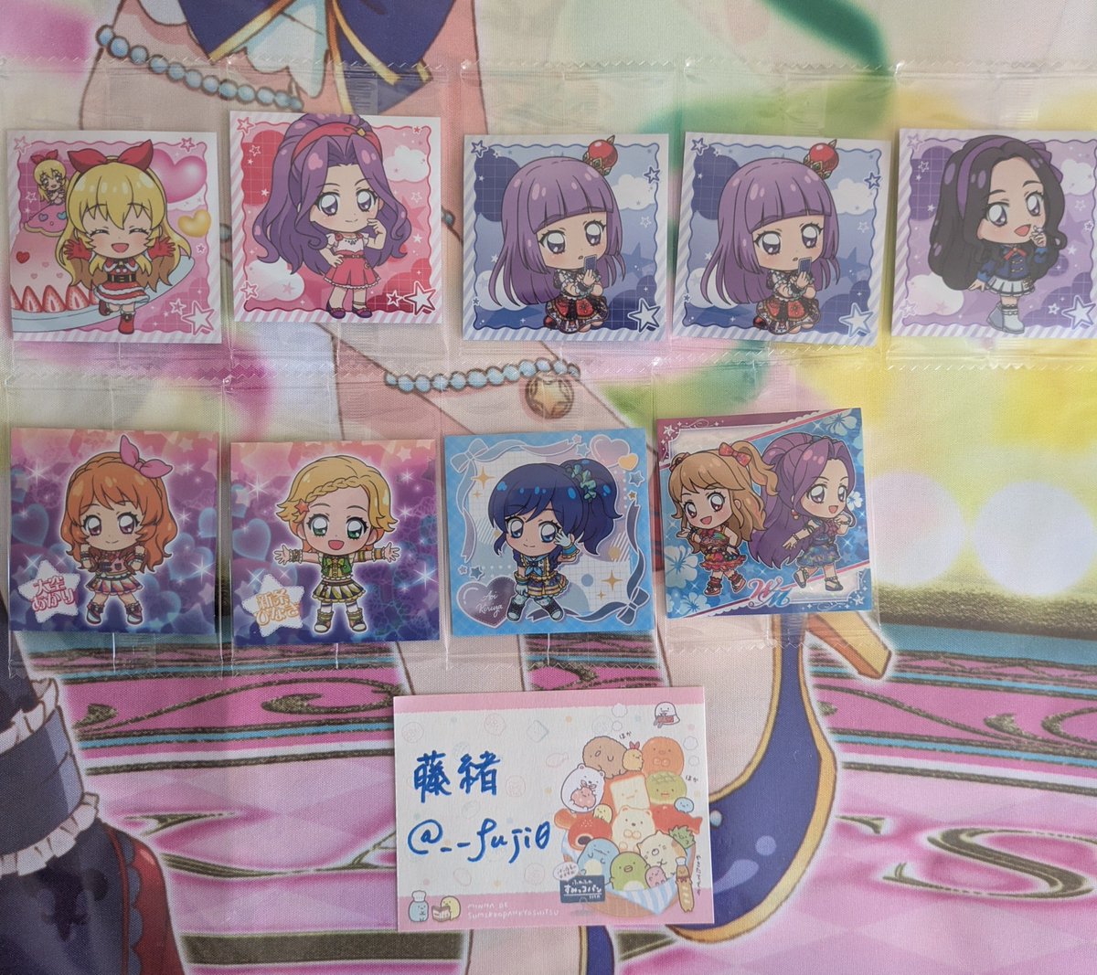 __fuji0's tweet photo. 【交換】
にふぉるめーしょん アイカツ！ シールウエハース2

【譲】
1枚目参照
いちご、あおい、美月、あかり、ひなき、スミレ、リサ、WM

【求】
2枚目参照
ユリカ＞蘭

郵送希望ですが、都内手渡しも可能です。
検索からもお気軽にお声掛け下さい。 https://t.co/ip3YMsoQtm
