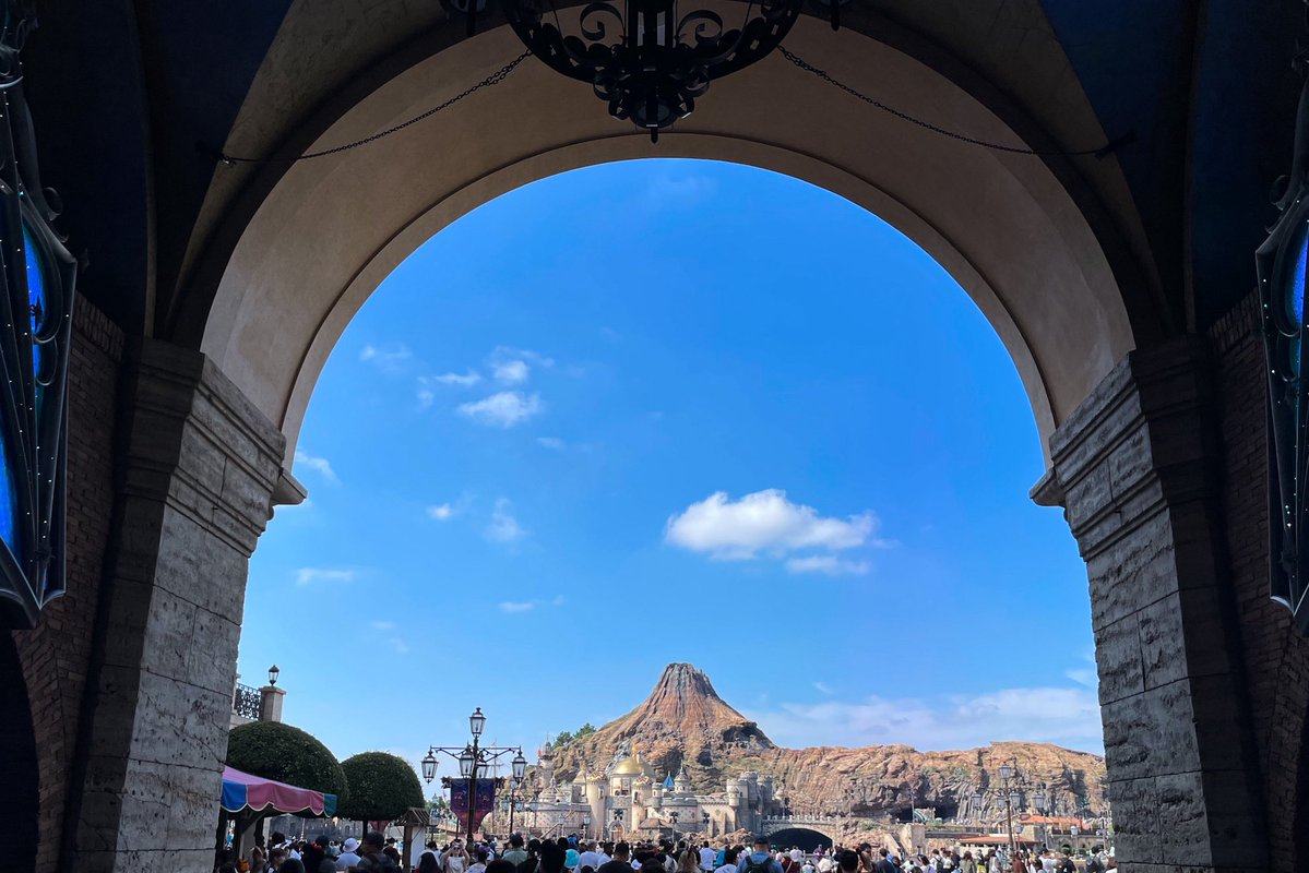 fukazume88's tweet photo. 今日はディズニーシーです。
この瞬間が好き☺️ https://t.co/npHvjrpI9R