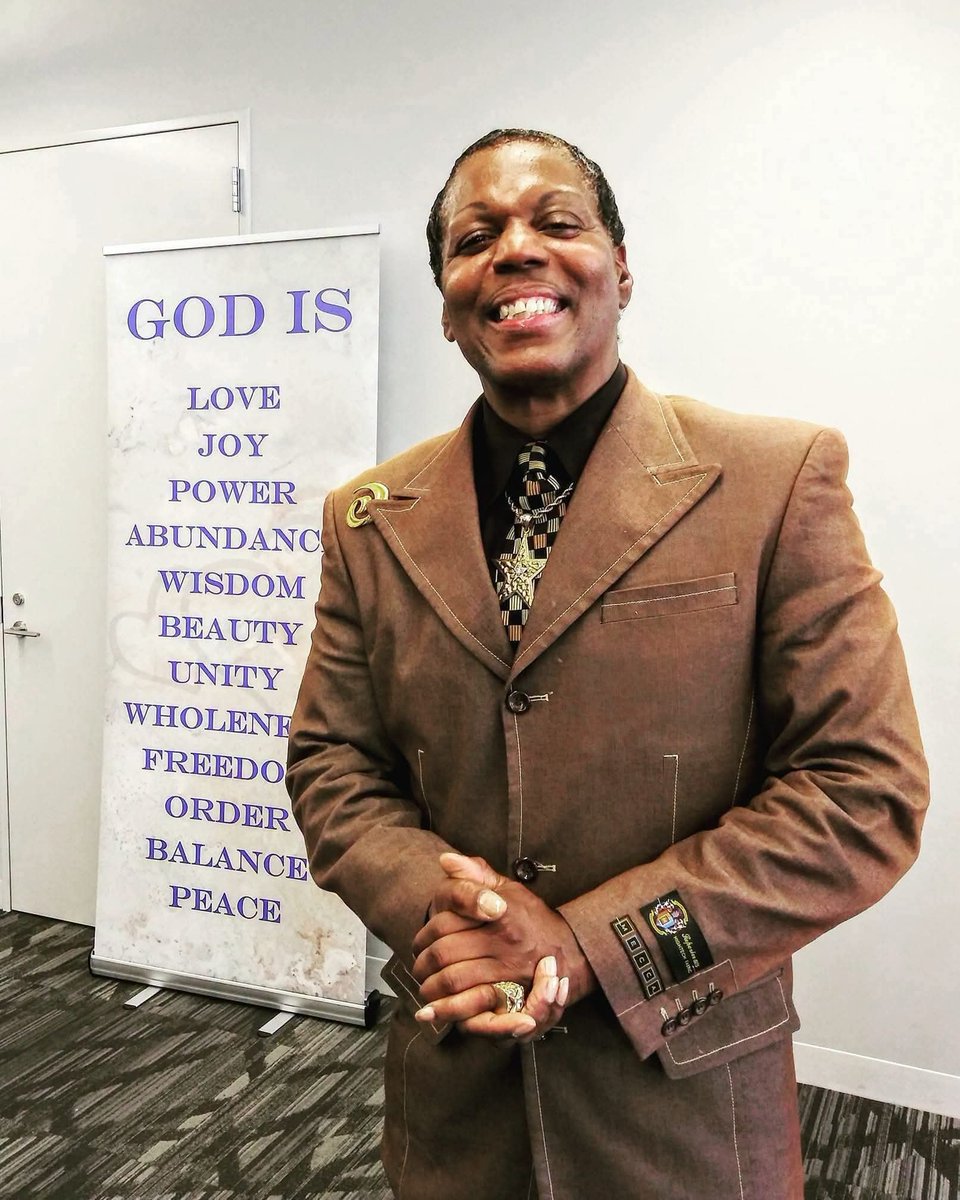 TheFancyRay's tweet photo. SPECIAL ANNOUNCEMENT!!!

I’m honored to deliver the lesson/sermon at Center for Spiritual Living Minneapolis!

✨ “This Light Is Mine” ✨
Even My Shadow Deserves a Spotlight

Sunday, October 18, 2026
10:00 AM

Brookview Community Center
316 Brookview Pkwy
Golden Valley, MN 55426 https://t.co/PnjQVu1gZN