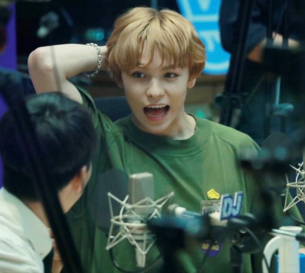 ujieffect's tweet photo. GINGER VERNON💔💔💔HE WAS SUCH A CUTIE💔💔💔 https://t.co/6258V4wjT1