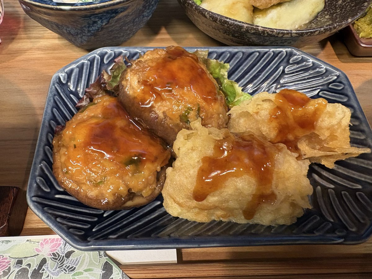 birei0801's tweet photo. 10月12日
日替わりランチ
ご来店お待ちしております https://t.co/l6GpGX5IBr