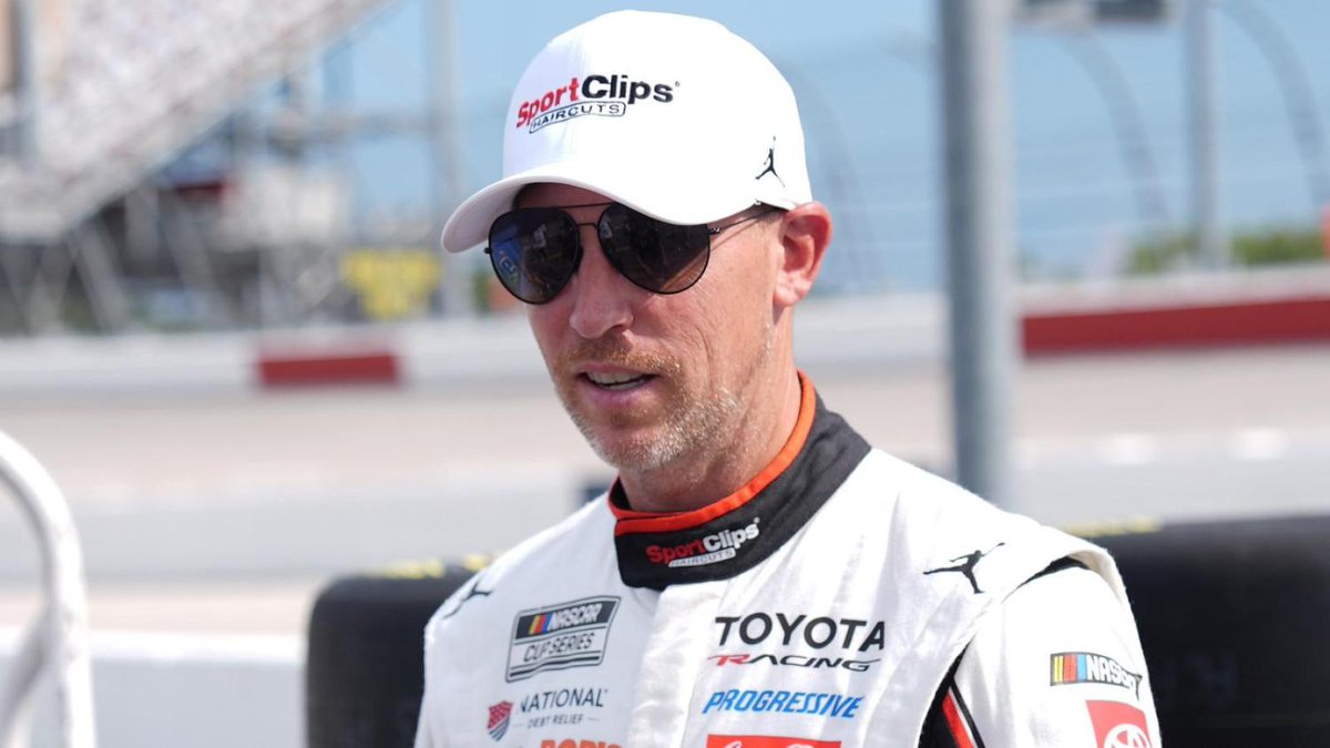 yardbarker's tweet photo. Despite fifth-place run at Charlotte, Denny Hamlin loses more ground to Kyle Larson in NASCAR title hunt https://t.co/UjtEdnfyvt https://t.co/1yeuOlImMu