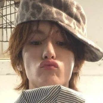 hermioya's tweet photo. บูตะเดส 🐽 https://t.co/iVzIQI5Mu4