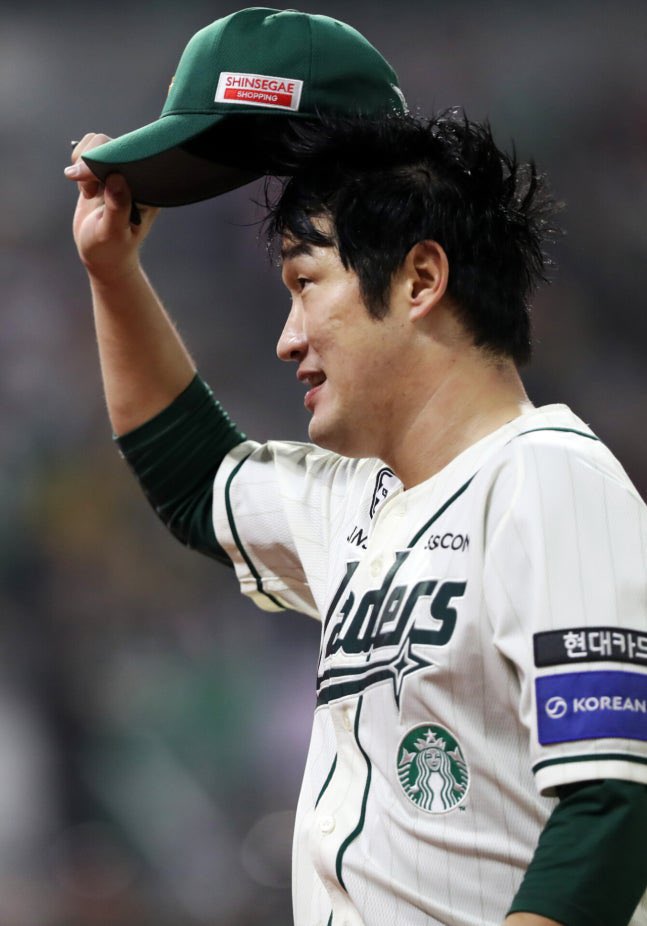 YU_Uy__8 tweet picture