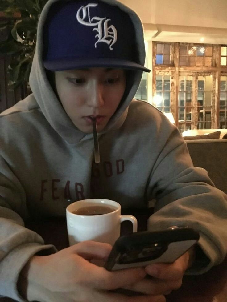 Silvaxz251's tweet photo. Minsung au!¡ Treat You Better.

onde:

Jisung resolve sair a um encontro com um homem que conheceu e acaba engravidando dele.

Ou

onde Minho convida o garoto em que conversa para um encontro, mas ele não imaginava que isso o tornaria pai. https://t.co/oULbfhRg4F