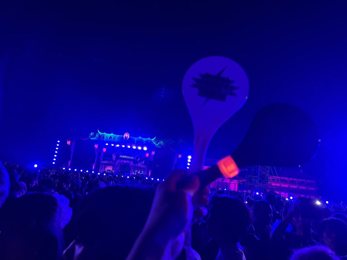 rl4e_'s tweet photo. 文禍伝雷ありがとよ〜❕❕
人生初の二日連続でのずっと真夜中でいいのに。を摂取して幸せ空間幸せ時間デシタ(^т  ̫ т^)♡
これまで奏でてきた音を聴いて、今奏でる音を聴いて、私はずっと真夜中でいいのに。を好きになれてよかった⟡.·*.
最高の2日間をありがとうデシタ⚡️ https://t.co/1BOnN1zQuL