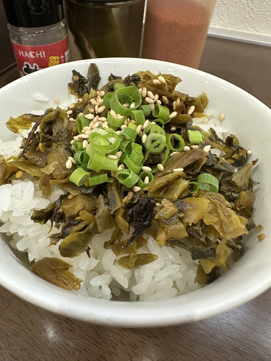 ghtwh273's tweet photo. 宮城県大崎市、麺屋いぶきさん。
味玉担々麺（1,100円）、高菜ごはん（200円）。 https://t.co/Ww3yjZgIMm