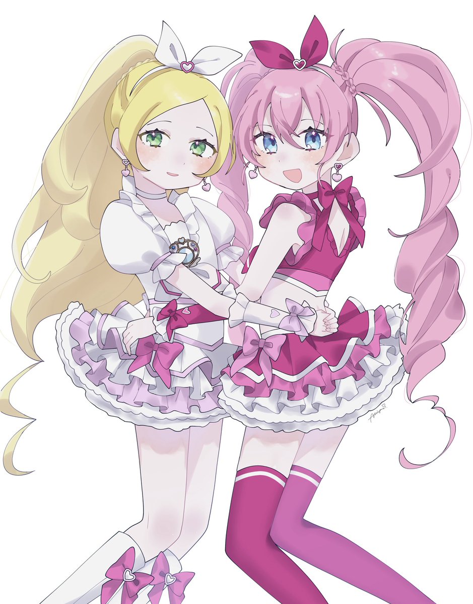 utenya_p's tweet photo. 私史上一番とち狂ってた絵これ
今はもうこんなフリルと毛量描けない https://t.co/4M0VSaSTVj