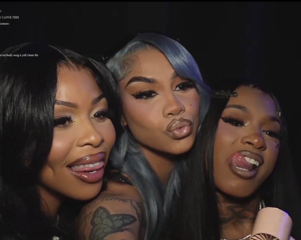 PradaTae_'s tweet photo. These 3 Wanna Fight You But You Have 500$ To Make A Team Who Y’all Picking #BaddiesUSA https://t.co/FBOe3wTrYO