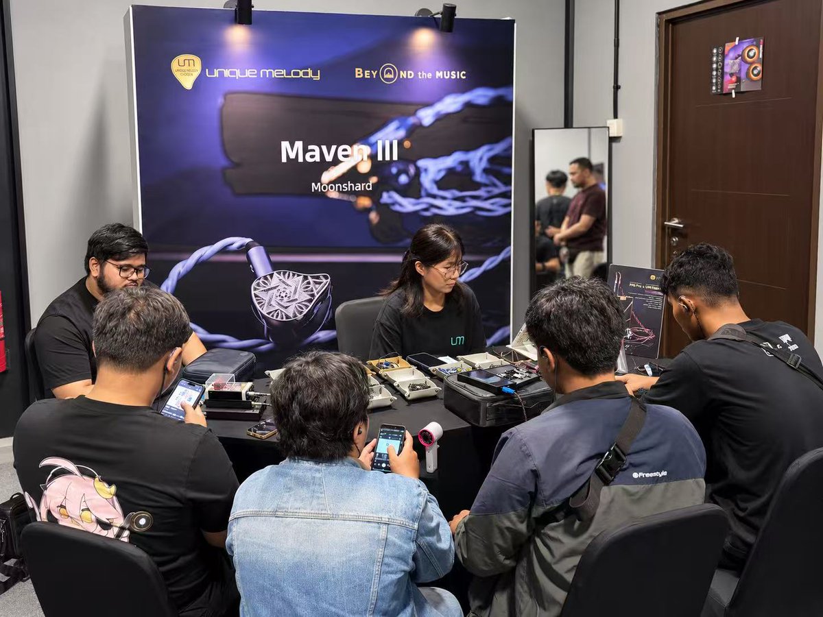 UniqueMelodyIEM's tweet photo. That’s a wrap on PAPI 2026! Thank you to everyone who visited the Unique Melody booth. Huge shoutout to our distributor @BeyondTheMusic. See you next time!
#UniqueMelody #PAPI2026 #PortableAudioPartyIndonesia #MavenIII #Moonshard #IEM https://t.co/SfrkLQHaqo