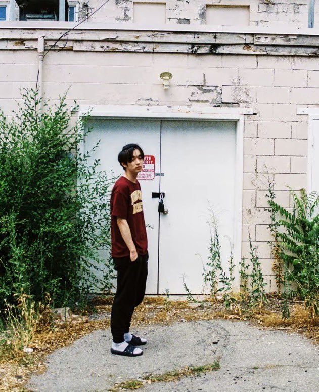 mvpburemann's tweet photo. ㅤㅤㅤ︵　．・friend request.

name: Steve Trevor Park. 
height: 1.87 cm. 
zodiac sign: aries. 
age: 34. 
fav season: autumn. 
fav colour: black. 

(+) anime, horror movies, coffee, esoterism, music, cats&amp;dogs. 

⠀⠀⠀ ⠀⠀ ♡ ⠀ㅤㅤ4ㅤ⠀dm. https://t.co/TFHfDXJkDy