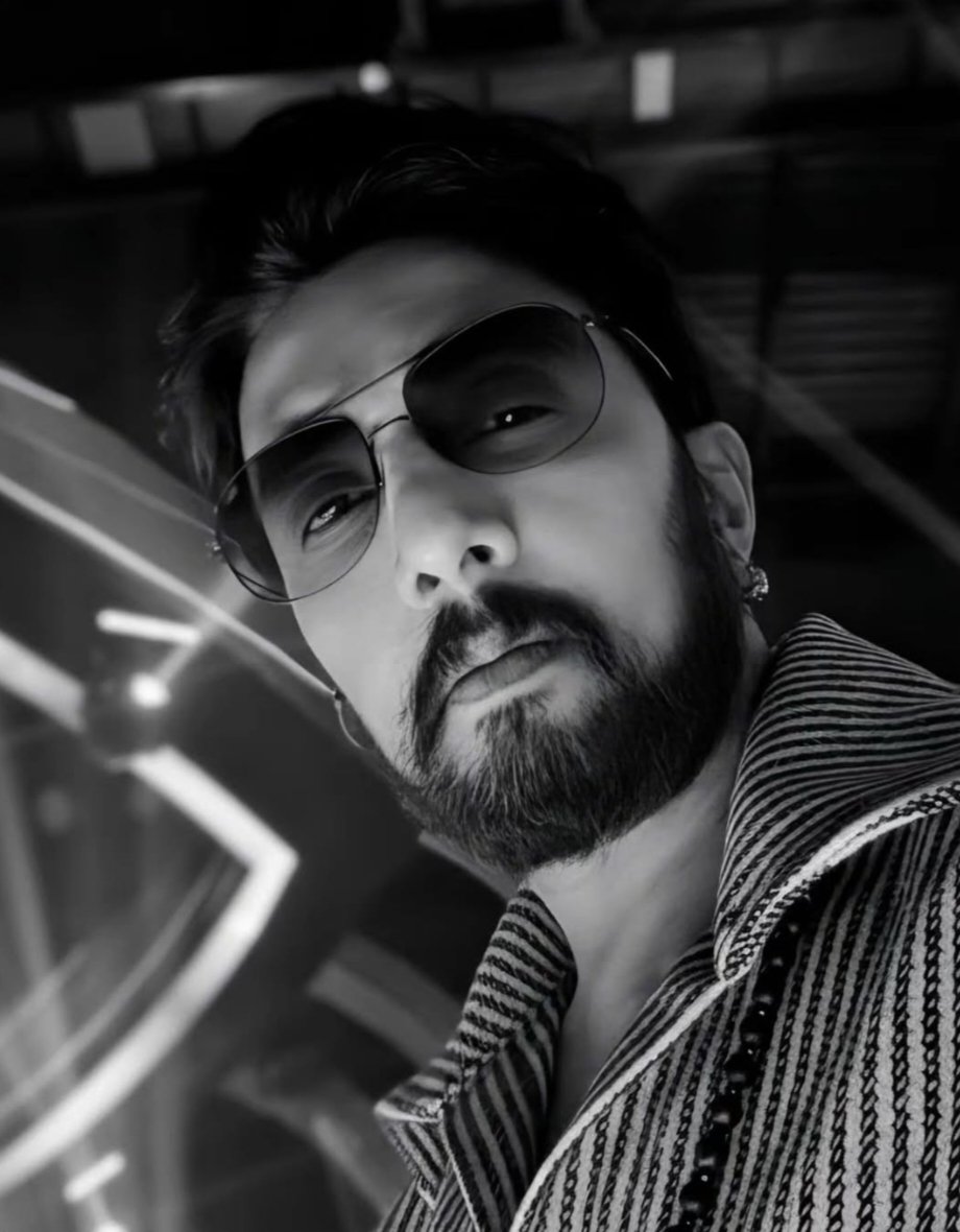 TheSudeepTrends's tweet photo. #KicchaXPrems Title Teaser shoot is happening today 💥🔥 
Get ready to stylish @KicchaSudeep on Big screen 

Much awaited Kiccha X Prem's combo title teaser is releasing on Oct 20 ❤️‍🔥 https://t.co/OcCYZV2HC8