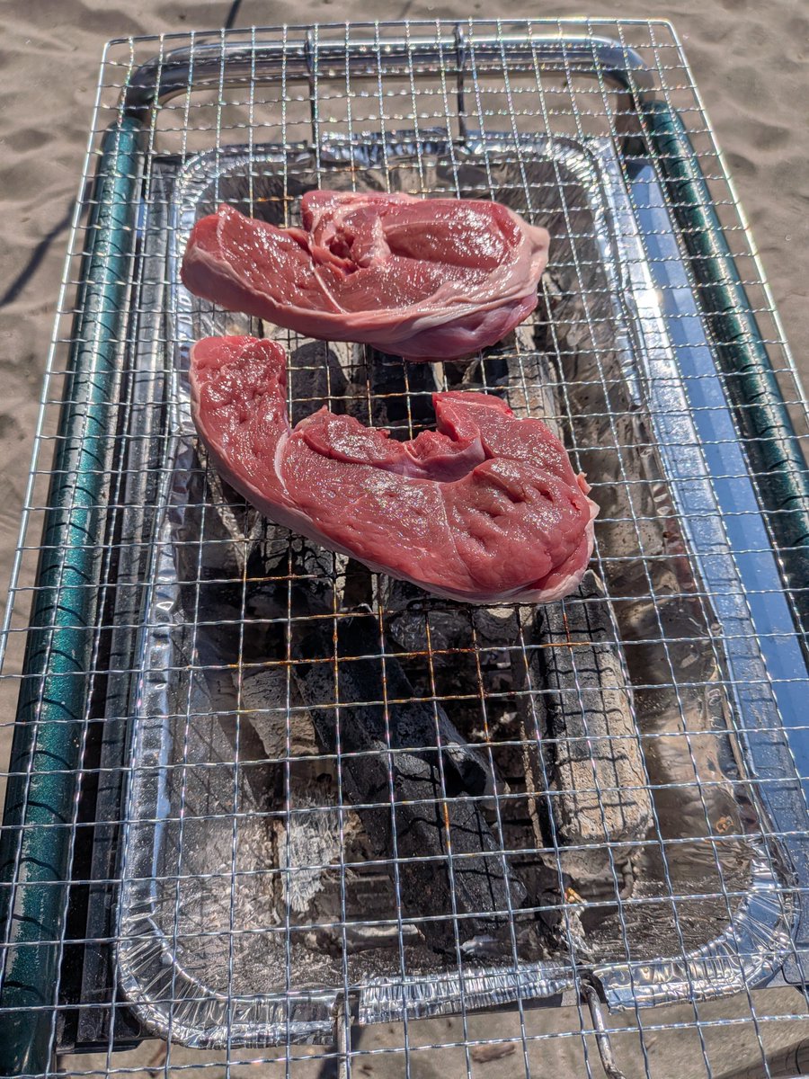 YtNs's tweet photo. 焼き続けます https://t.co/xbwLlChWYB