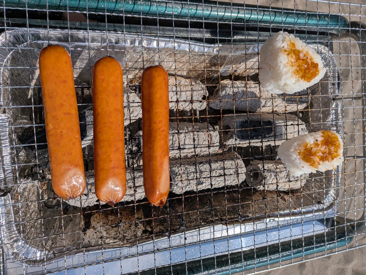 YtNs's tweet photo. 焼き続けます https://t.co/xbwLlChWYB