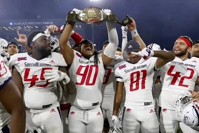AlfredDeshon52's tweet photo. AGTG After a conversation with @DL_theHUNT I’m blessed to receive my twelfth offer from @SouthAlabamaFB @Coach_J_Morgan @CoachCollins_1 @CatchitPat @NCDAWGPOUND @JUCOFFrenzy @JuCoFootballACE https://t.co/xy2k5DJQMi