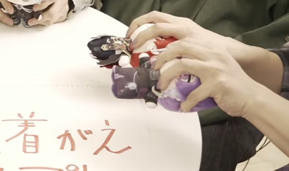 neirodragon's tweet photo. この世のぬいぐるみ全部こうやって持ってる https://t.co/Ma5EeTw33B