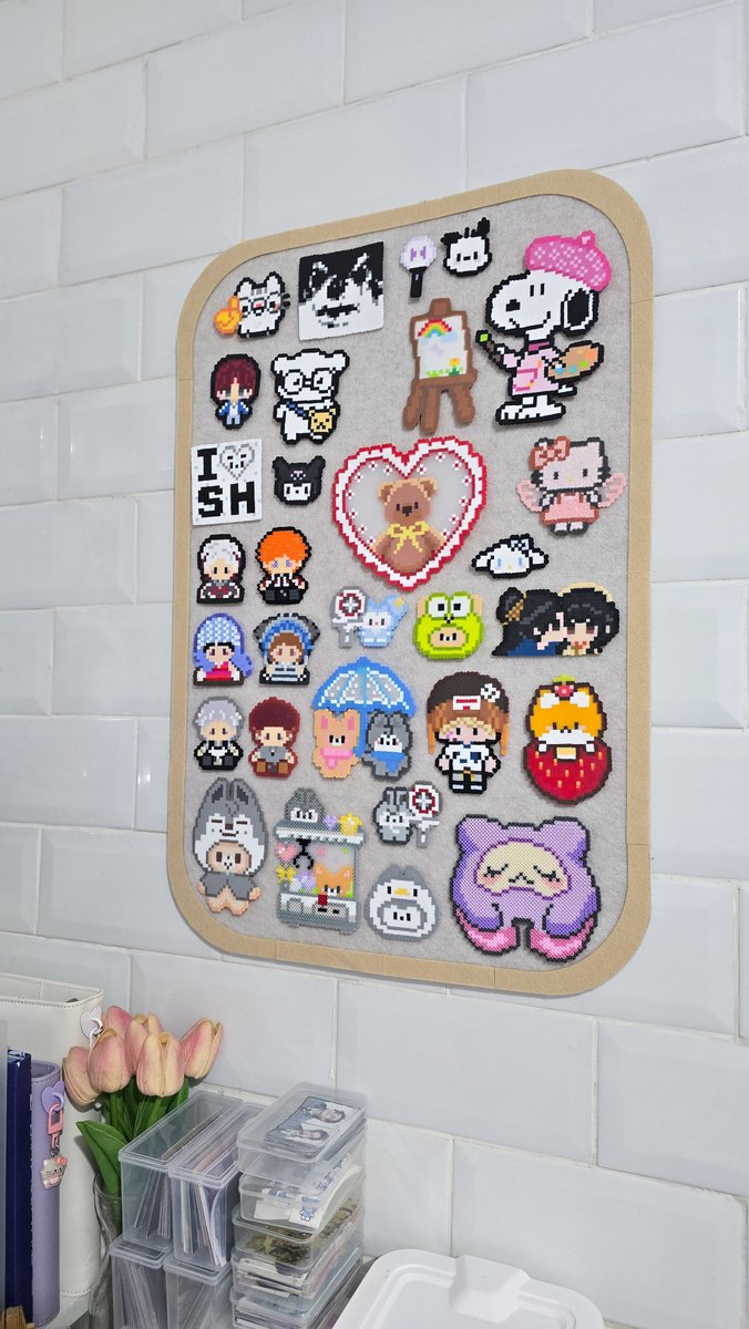 jullythvs's tweet photo. pessoal criei um grupo no wpp para compartilhar minhas peças de hama beads disponíveis para venda, fiquem a vontade para entrar:

https://t.co/nePtMgD5tp

se puderem compartilhar esse post tbm vai ajudar muito!! 💜 https://t.co/CeaXWhB9Fd