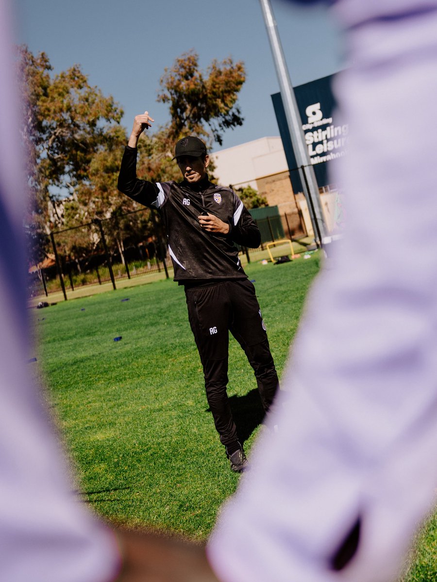 PerthGloryFC's tweet photo. It’s Matchweek 😀
#ONEGlory https://t.co/XD1usAsus0