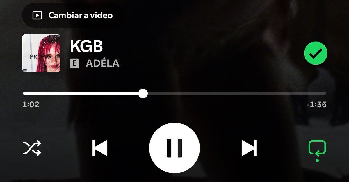 tfmbrat's tweet photo. las cantidades industriales de droga q le puso a esta canción https://t.co/FzHw0aU18a