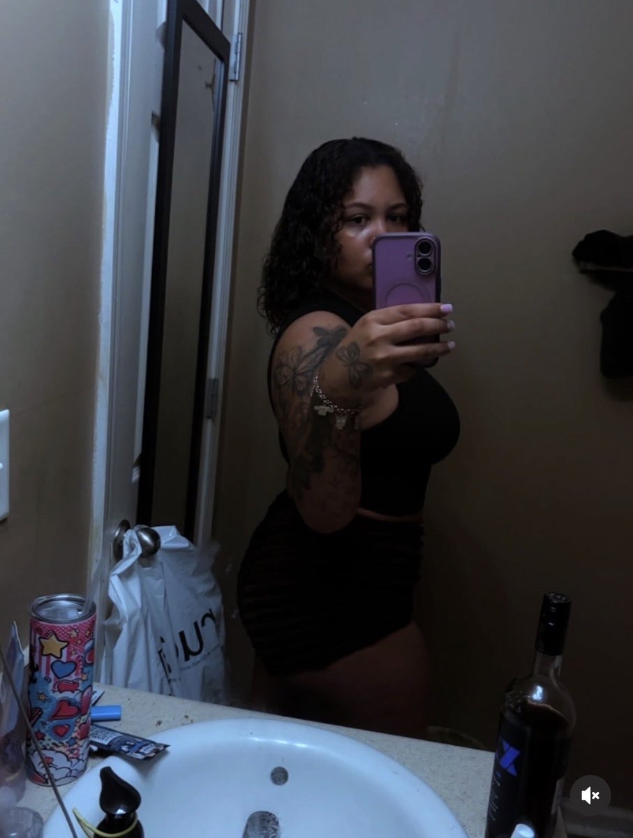 abri2pretty's tweet photo. Follow 4 follow. ? https://t.co/W7e4fSTKqy