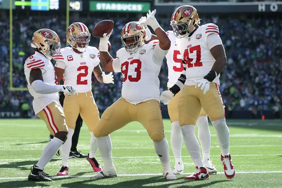 Eric_Branch's tweet photo. . @harrisonrich_: #49ers outlast Seahawks in wild, turnover-filled road victory to improve to 5-0 

https://t.co/f4awZB8U83 https://t.co/YzwlrGiXfA