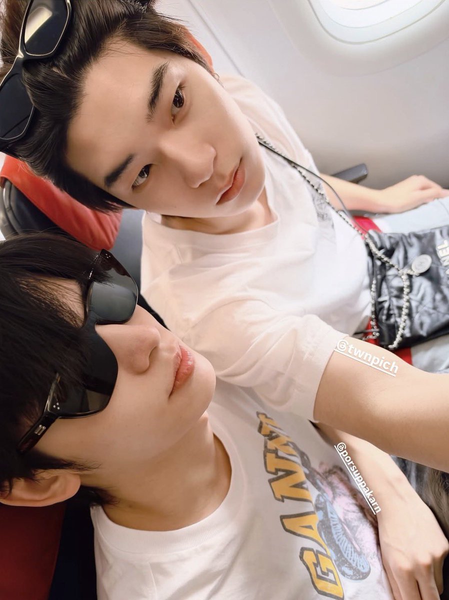 CRUSHONTEETEE's tweet photo. 🗓️ : 12.10.2026
IGs Update : bird_krittin

🐶🐻‍❄️🫶🏻

#twnpich #teeteepor
#ตี๋ตี๋ป๋อ https://t.co/uVMmEsPQYf