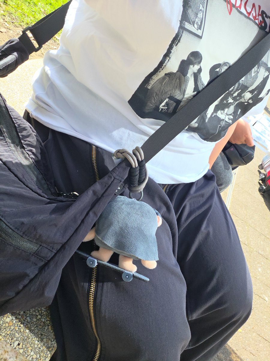 ends_runa's tweet photo. @haRuuuua05 ありがとうございます🙏🏻
こんな感じの服装になります、！ https://t.co/c0rfrtt0HX